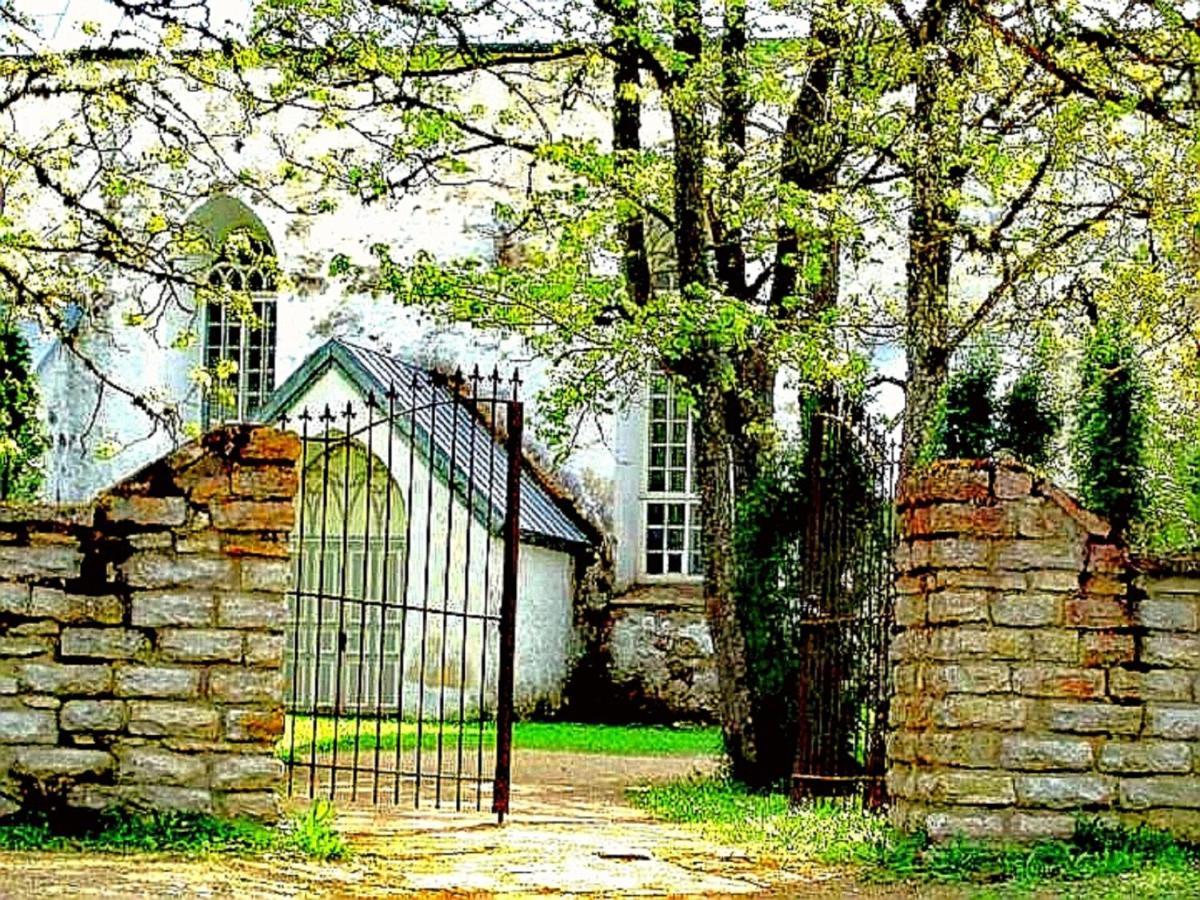 Kadrina St. Catharine'S Guesthouse Bagian luar foto