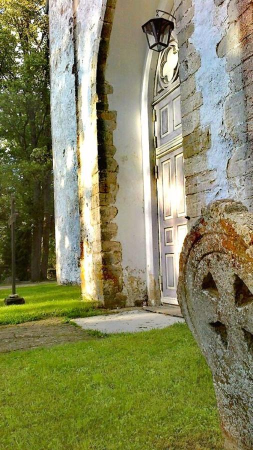 Kadrina St. Catharine'S Guesthouse Bagian luar foto
